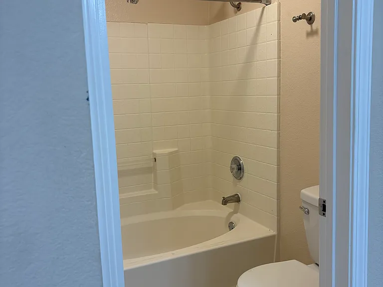 1690 Civic Center Dr — Photo 12