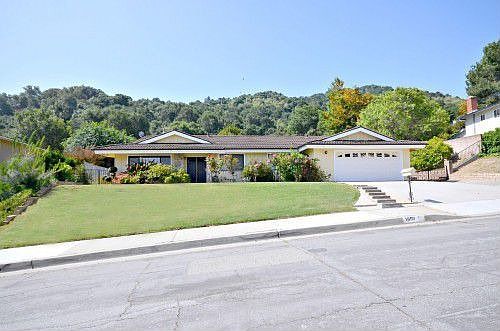 1st image of 1850 Old Canyon Dr