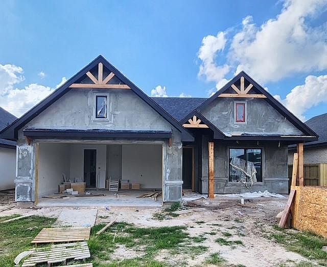 1st image of 2121 Blue Sky Dr