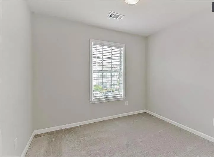 1064 Prestwyck Ct — Photo 19