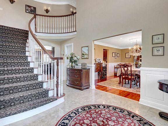 5th image of 120 Ocean Avenue