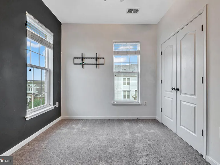 5502 Capital Gateway Dr #418 — Photo 19