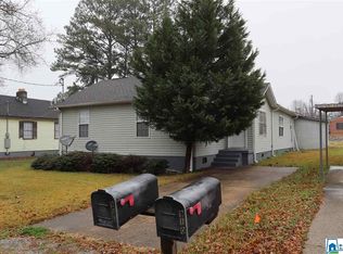 906 Wilbanks Ave, Gadsden, AL 35903