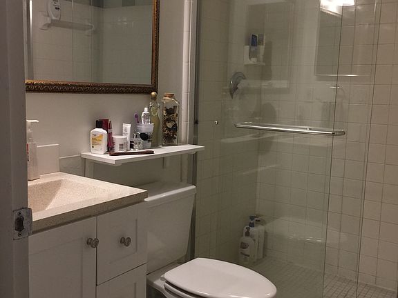 3rd image of 4700 Capri Pl