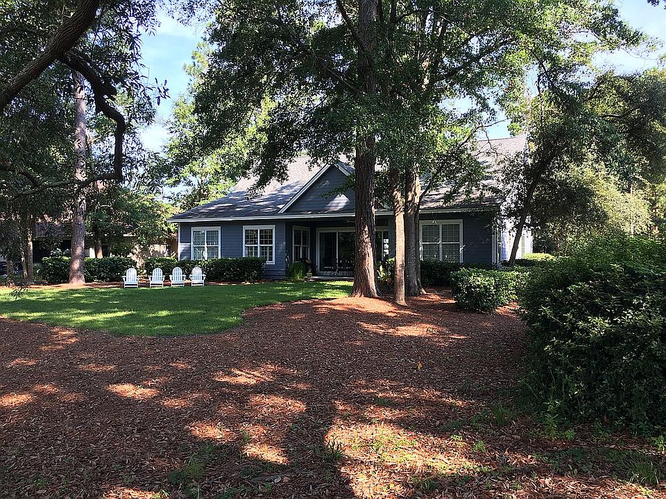 2nd image of 13 Timber Marsh Ln