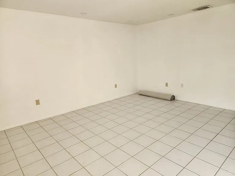 749 N Jefferson Ave #749 — Photo 5