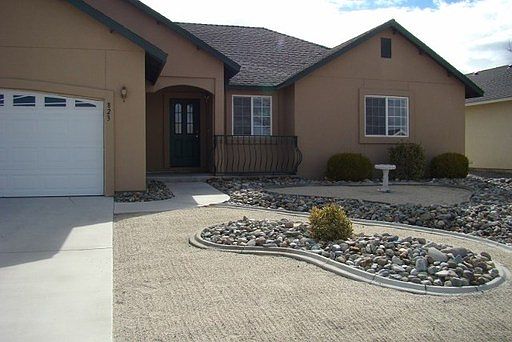 2nd image of 823 Divot Dr Unit 1