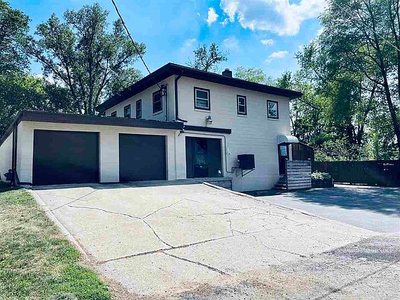 4th image of 1625 Delroy Ave