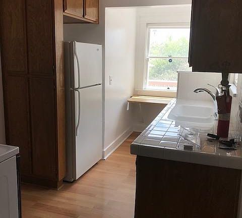 5th image of 3761 Eagle St