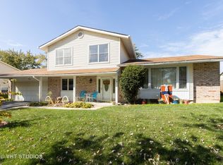 601 N Ashbury Ave, Bolingbrook, IL 60440