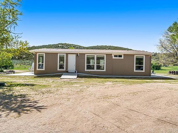4th image of 2815 Miller Valley Rd
