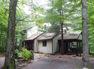 144 Boones Trl, Pocono Pines, PA