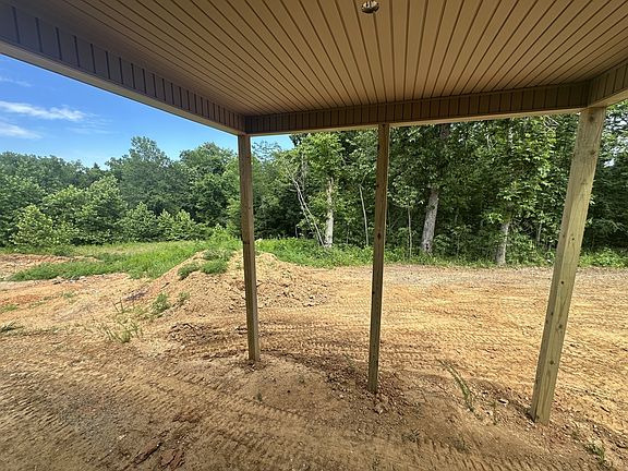3rd image of 98 Sycamore Hl Lot 98