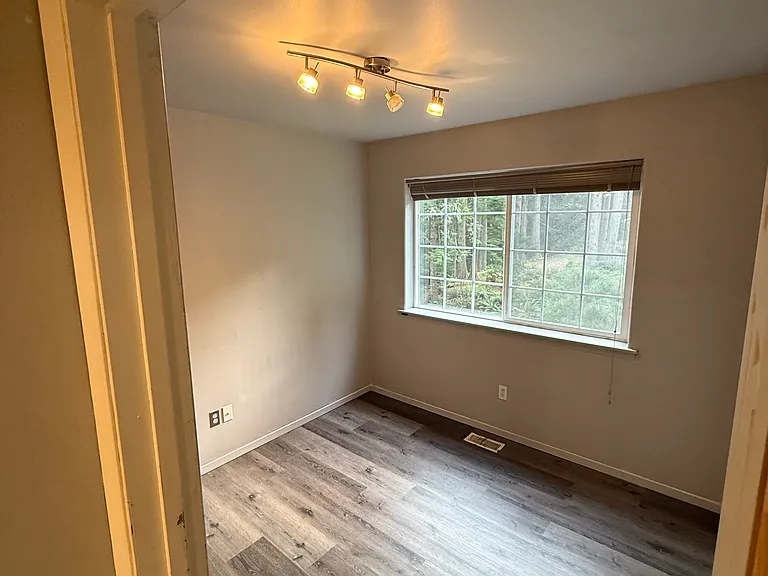 7 Lost Fork Ln — Photo 15