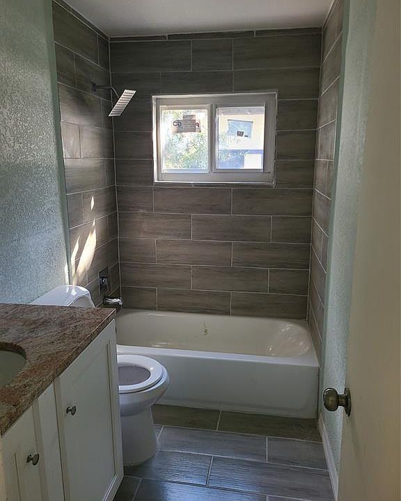 1st image of 1910 NW 60th Ave #1910