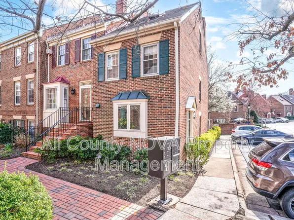 1203 Michigan Ct, Alexandria, VA 22314
