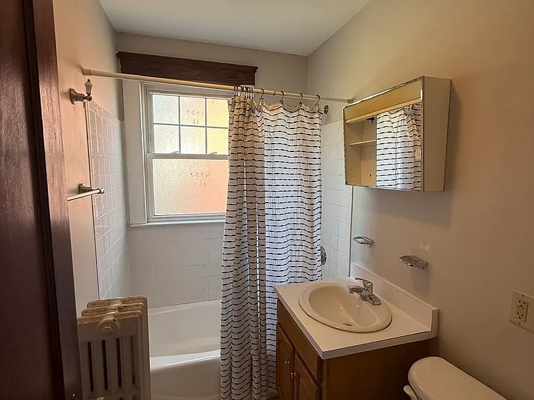 21 Woodman St #3 — Photo 4