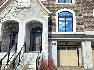 27 Duncombe Ln, Richmond Hill, ON L4C1C2