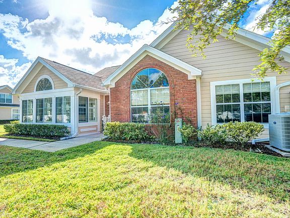 3rd image of 4317 Edgewater Crossing Dr #61