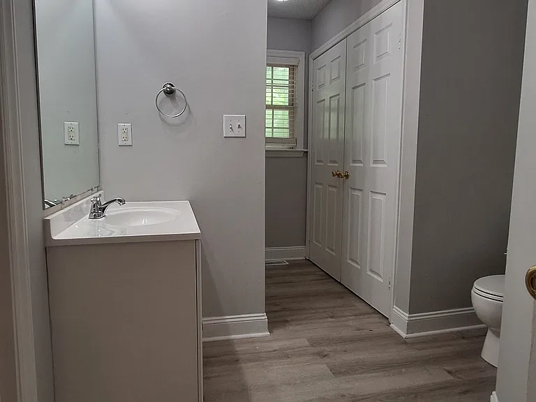 2811 Sparger Rd — Photo 29