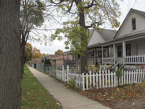 3rd image of 9032 S Greenwood Ave