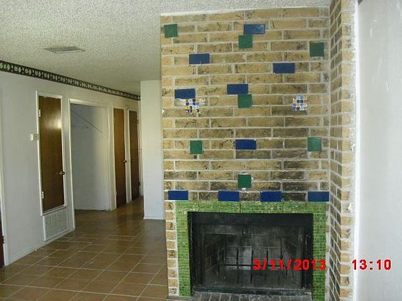 2nd image of 8404 Riverstone Dr #B