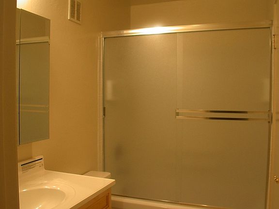Bath-Tub w/New Walls/doors
