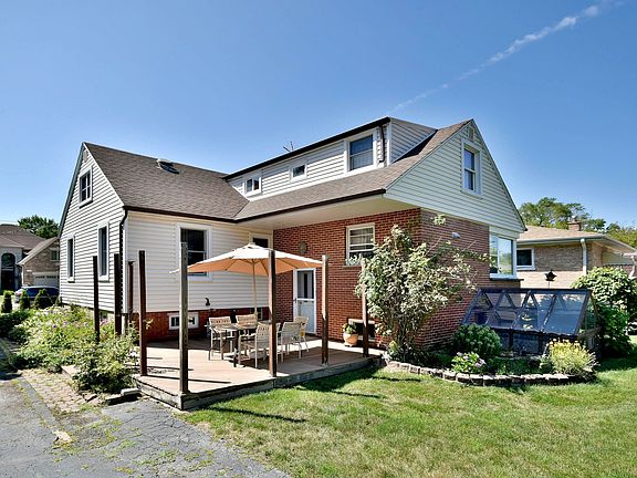 2nd image of 9347 N Knight Ave