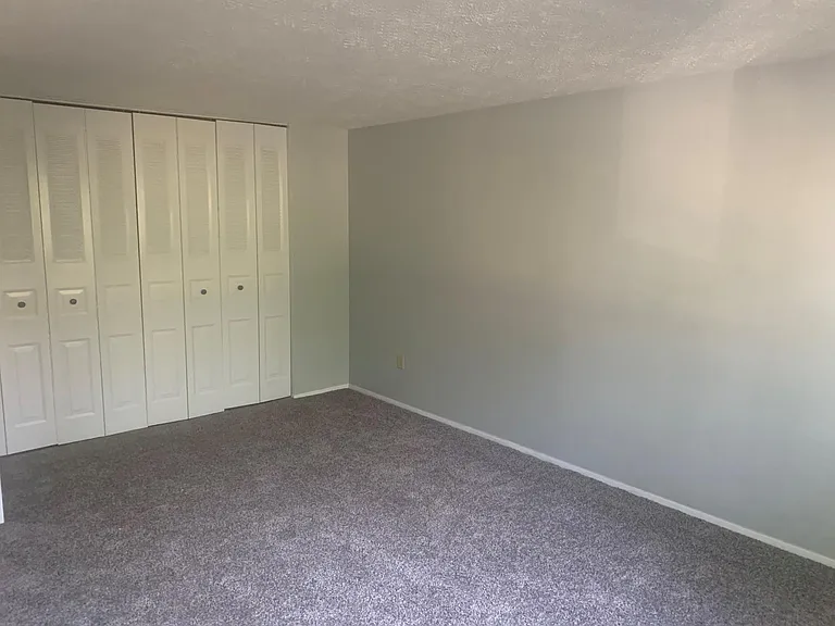 505 Hunters Path Rd #22 — Photo 6