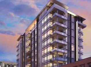 360 W Erie St PH D, Chicago, IL 60654