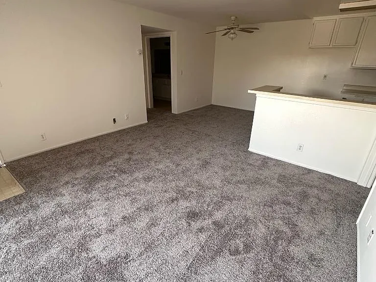 410 S Clementine St #105 — Photo 9