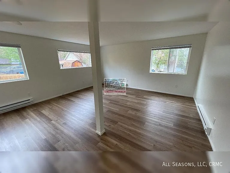 1406 Race St — Photo 3