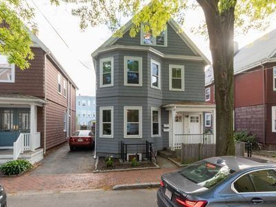 11-11 Line St #13, Cambridge, MA, 02138