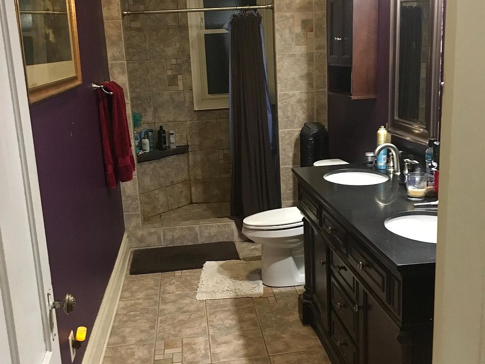 1st image of 71 Vine St #11576962