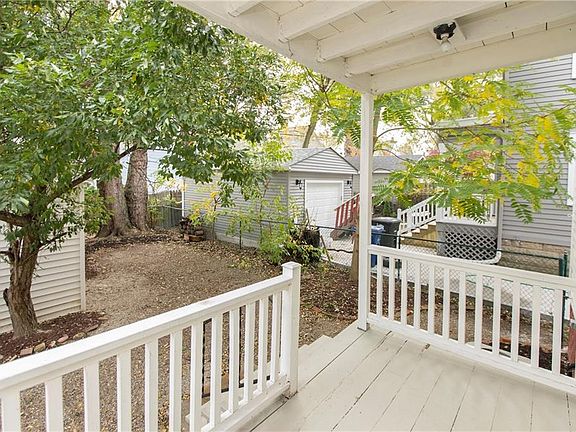 3rd image of 1265 Hall Ave
