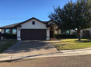 3003 Silhouette Dr, Laredo, TX 78045
