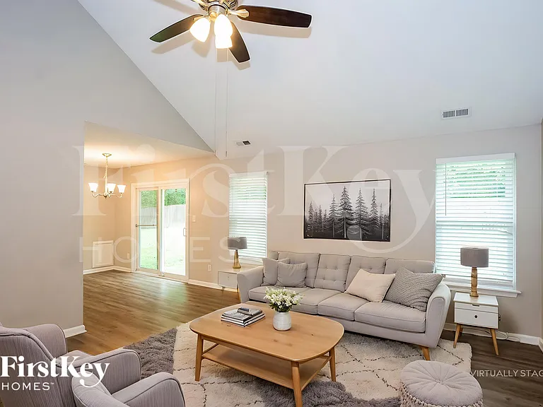 109 W Bank Dr — Photo 5