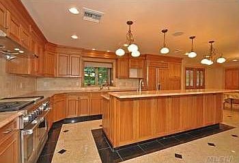 4th image of 5 Vista Dr