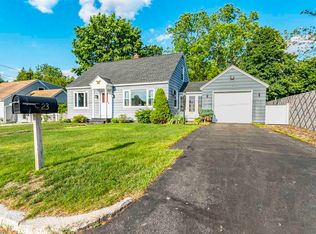 23 Moore St, Manchester, NH 03102