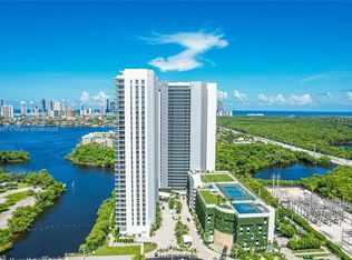 16385 Biscayne Blvd UNIT 1404, North Miami Beach, FL 33160