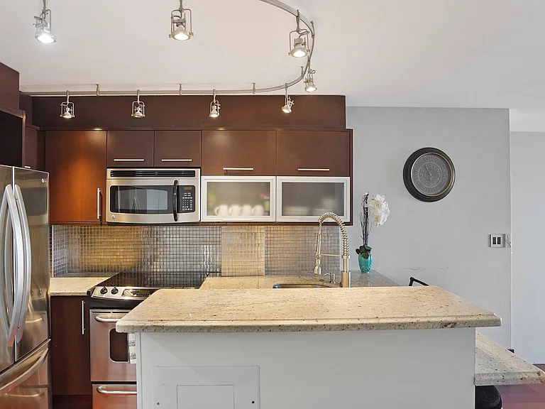 3031 N Ocean Blvd #501 — Photo 6