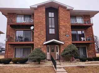 15700 Reynolds Ln #3, Oak Forest, IL 60452
