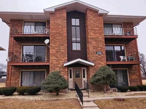 15700 Reynolds Ln, Oak Forest, IL
