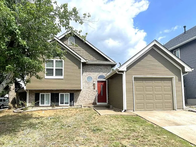 4755 S Yampa St — Photo 1