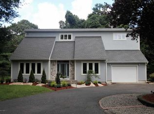 9 Wilzette Dr, Middletown, NJ 07748