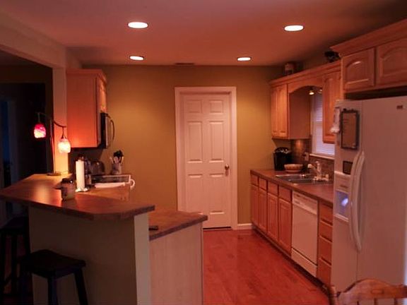 NEW KITCHEN