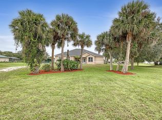 4785 Papaya St, Cocoa, FL 32926