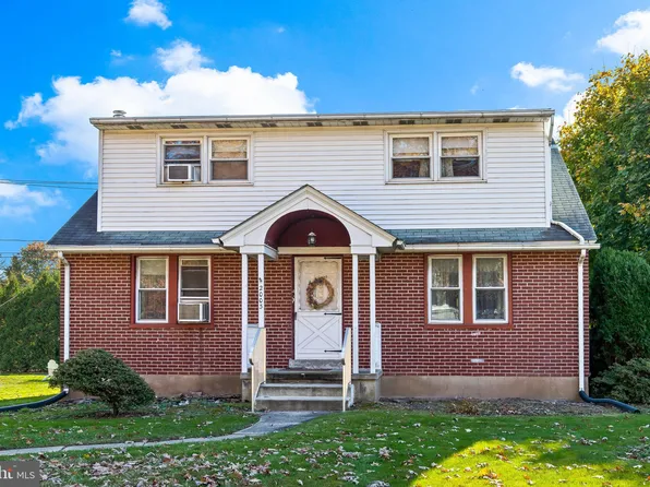 2003 Bergey Rd, Hatfield, PA 19440