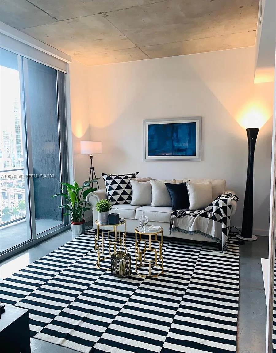 1 bed, 526 sqft, $2,250 — Photo 1
