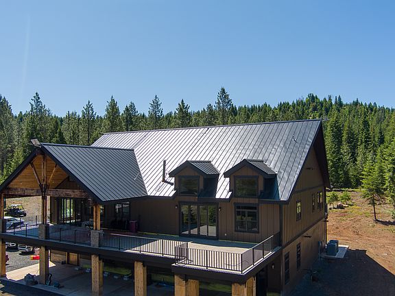 5th image of 1240 Parsnip Loop